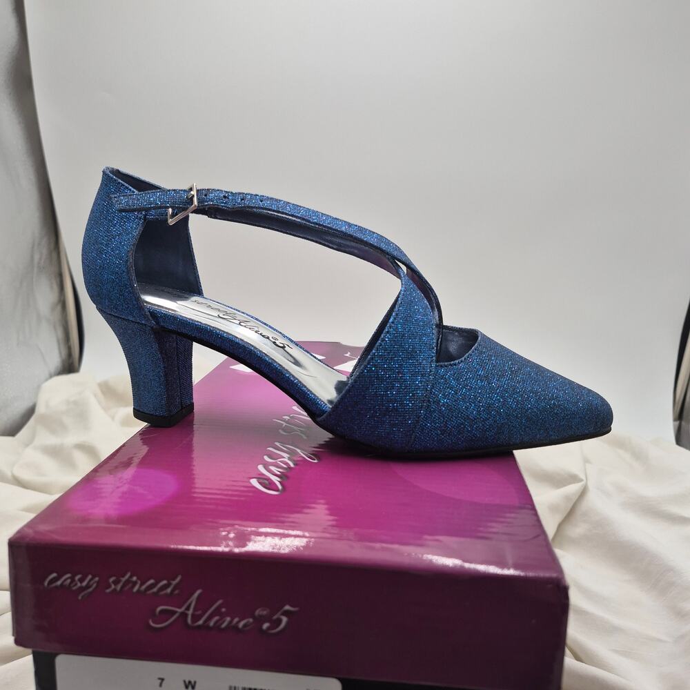 NEW Easy Street Elegance pumps Crisscross strap blue glitter Women 7 Wide